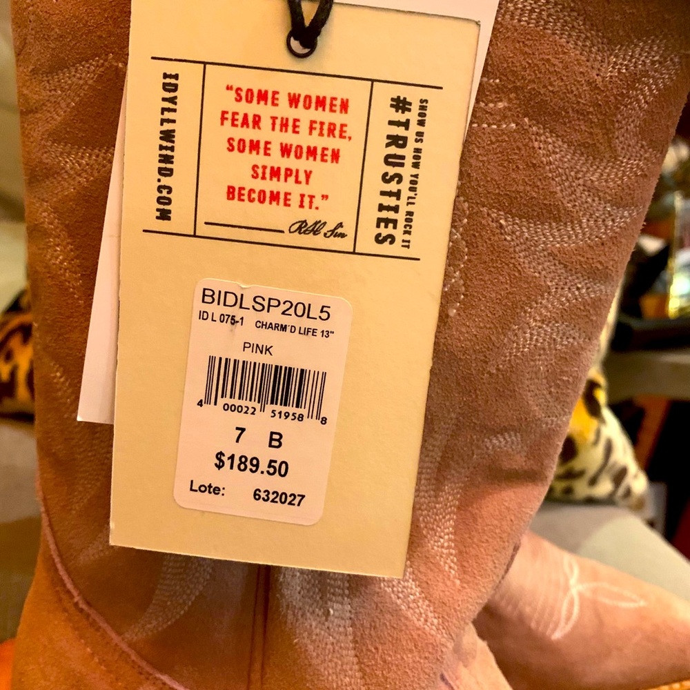 Idyllwind Charmed Life Western Boots New with tags
